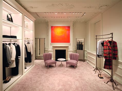 gucci london bond|gucci bond street opening times.